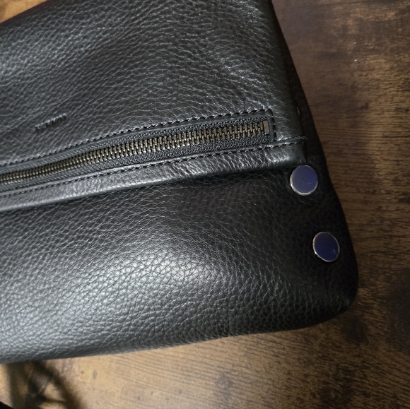 NWT Hammitt VIP Medium Black Soft Leather Crossbody bag. - Picture 6 of 12